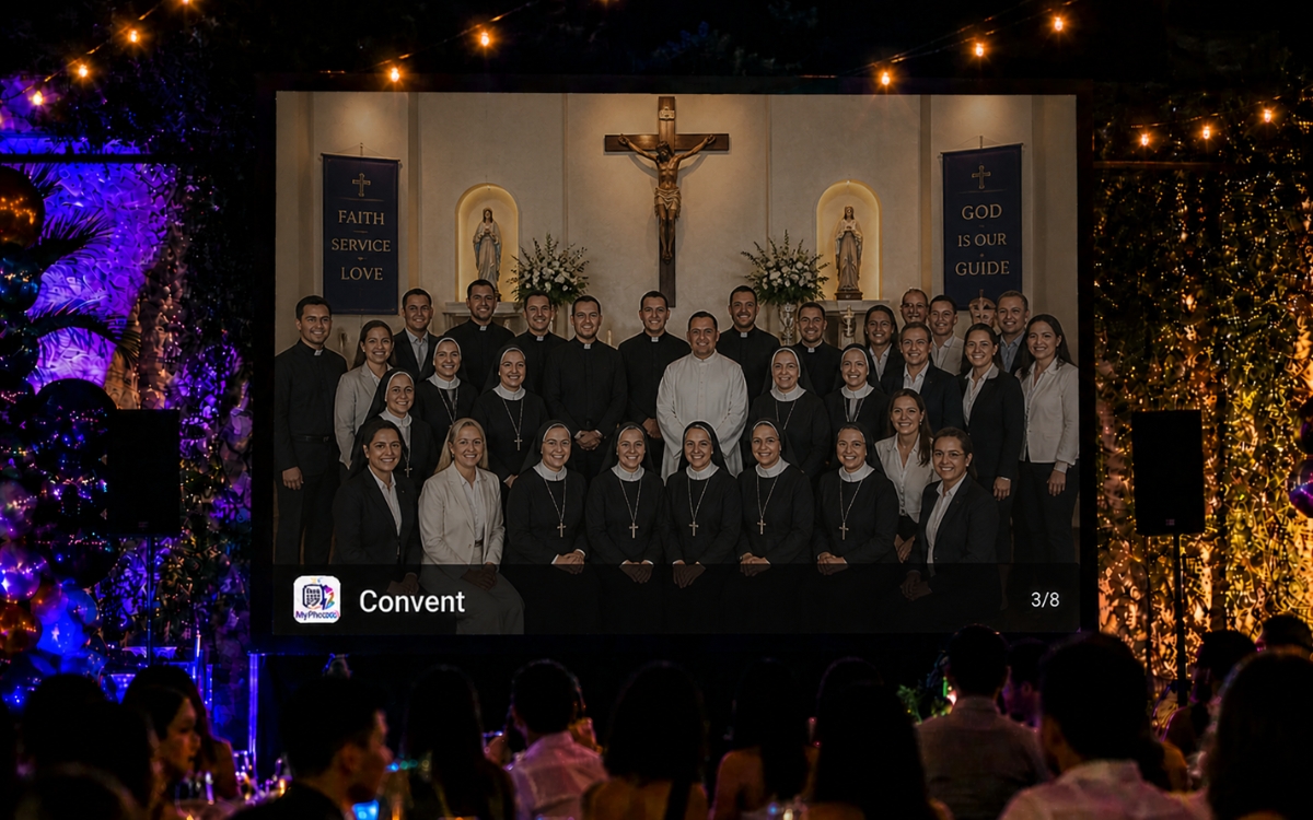 Religious event slideshow preview with guest photos